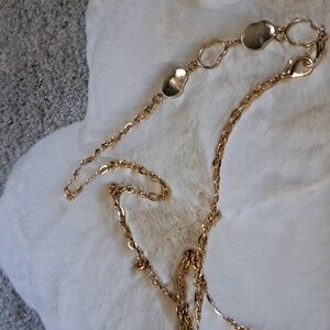 Elegant Gold Chain to add to bags